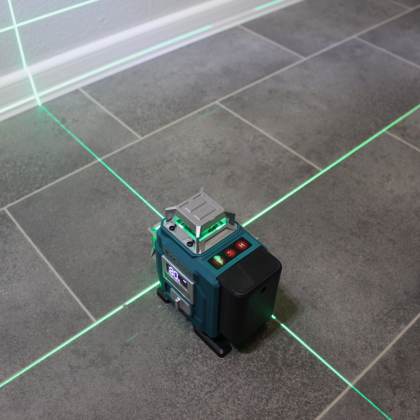 Kreuzlinienlaser